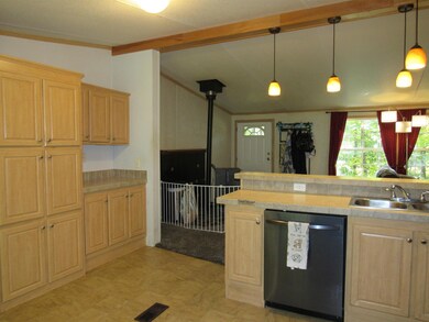 1048 Back Rd, Belvidere Center, VT 05442 - photo 5