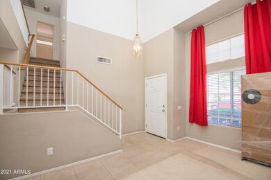 Entry/Formal Living Room