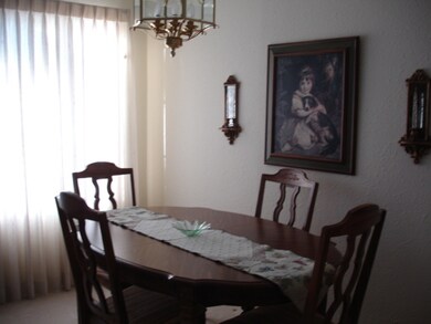 Dining Room<|><|>