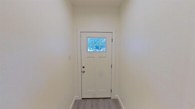 1009 Dubois St, Denison, TX 75020 - photo 3