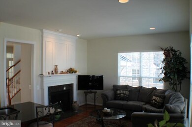 43599 White Cap Terrace, Chantilly, VA 20152 - photo 4