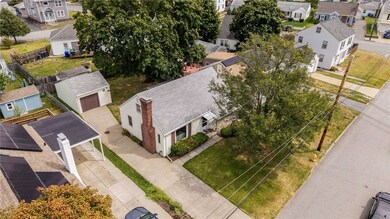 156 Whittier Rd, Pawtucket, RI 02861 - photo 4