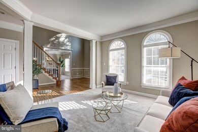 16502 Harbour Town Dr, Silver Spring, MD 20905 - photo 7