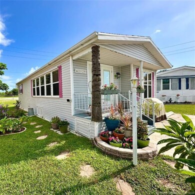 2129 Nettles Blvd, Jensen Beach, FL 34957 - photo 2