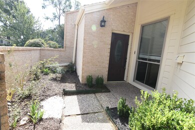 9668 Longmont Dr, Houston, TX 77063 - photo 2