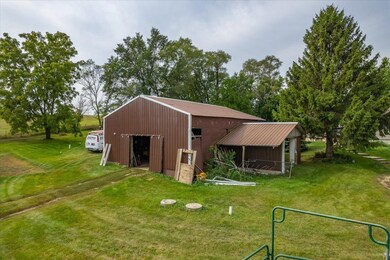 W1054 Highway 92, Brooklyn, WI 53521 - photo 2