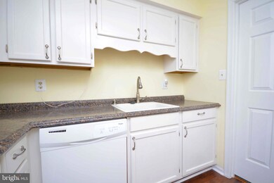 803 Coxswain Way unit 310, Annapolis, MD 21401 - photo 3