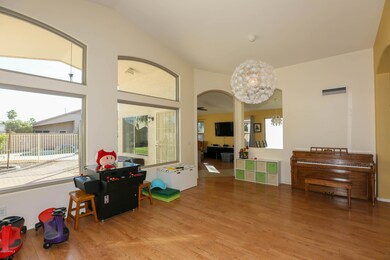 2083 E Willow Wick Rd, Gilbert, AZ 85296 - photo 5