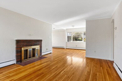 39 Augustus Rd, Waltham, MA 02452 - photo 5