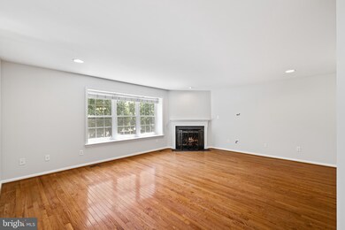 203 Princeton Cir unit 203, Newtown Square, PA 19073 - photo 4