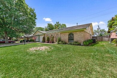 409 Mountainview Dr, Hurst, TX 76054 - photo 3