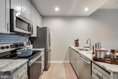 30 N 23rd St unit 1606, Philadelphia, PA 19103 - photo 3