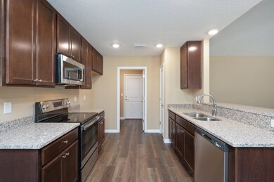 19-web-or-mls-6004 Colton Blaine Crt-15