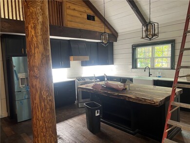 422 Happy Landing Rd, Waynesville, GA 31566 - photo 3