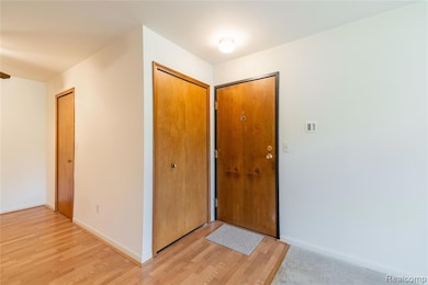 10241 Nancys Blvd unit 56, Grosse Ile, MI 48138 - photo 7