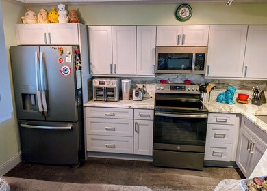 2238 N Cypress Bend Dr unit 902, Pompano Beach, FL 33069 - photo 4