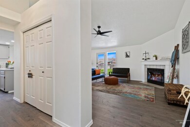 324 Hickory Ct, Nampa, ID 83686 - photo 6