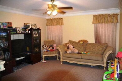 2622 Leslie St unit 3, Edinburg, TX 78539 - photo 6