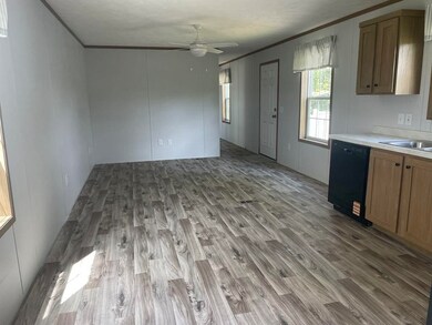 31 Bennington Dr, Berlin, VT 05602 - photo 5