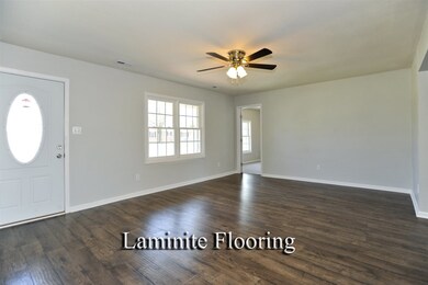 415 Regalwood Dr, Jacksonville, NC 28546 - photo 5