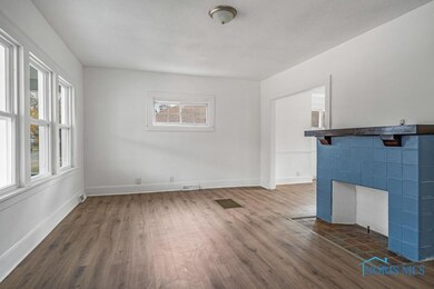 1107 Berdan Ave, Toledo, OH 43612 - photo 6