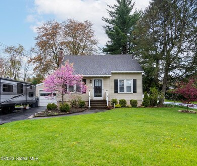 23 Bayberry Rd, Schenectady, NY 12306 - photo 2