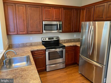 117 Rittenhouse Dr, Woodbury, NJ 08096 - photo 2