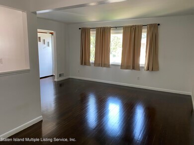 300 Bidwell Ave, Staten Island, NY 10314 - photo 5