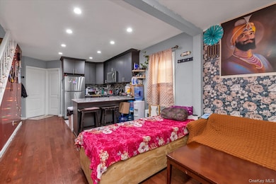 12927 135th Place, South Ozone Park, NY 11420 - photo 4