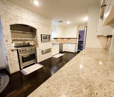 5014 Treebark Ln, Houston, TX 77018 - photo 7