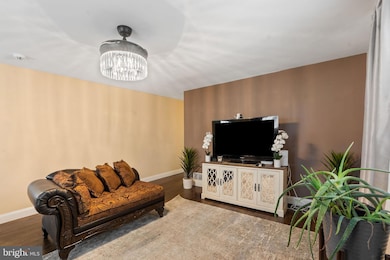 133 Robbins Ave, Ewing, NJ 08638 - photo 6