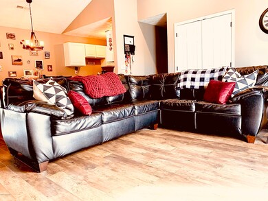 171 Central Blvd unit 31, Mount Washington, KY 40047 - photo 7