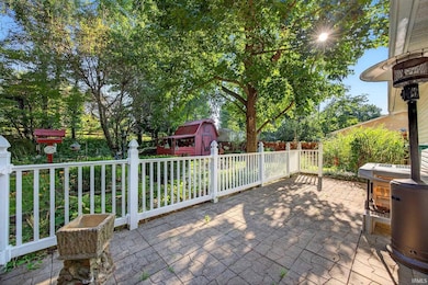 1620 E Cherry Ln, Bloomington, IN 47401 - photo 6