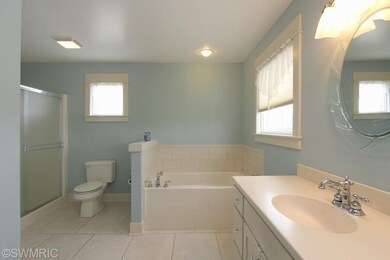 22 Knollwood Pkwy unit 17, Holland, MI 49423 - photo 7