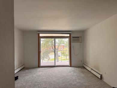 4921 N Crooks Rd unit N-10, Royal Oak, MI 48073 - photo 5