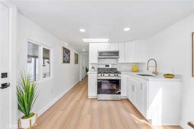 26135 Baseline St unit 18, Highland, CA 92346 - photo 4