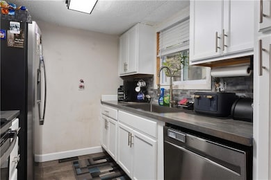 6564 Charles St, Shawnee, KS 66216 - photo 5