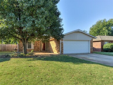 246 W Chantilly Way, Mustang, OK 73064 - photo 4