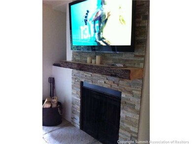 Living Room. Fireplace