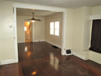 2121 S Main St, Elkhart, IN 46517 - photo 2