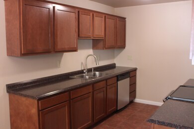 Randolph Way 006