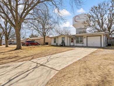 1807 Virginia Place, Cleburne, TX 76033 - photo 2