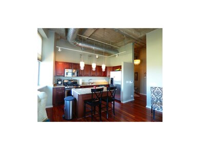 2107 Grand Blvd unit 1102, Kansas City, MO 64108 - photo 3