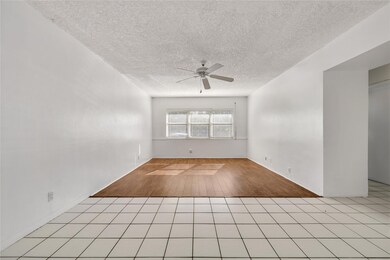 280 S Cypress Rd unit 306, Pompano Beach, FL 33060 - photo 2
