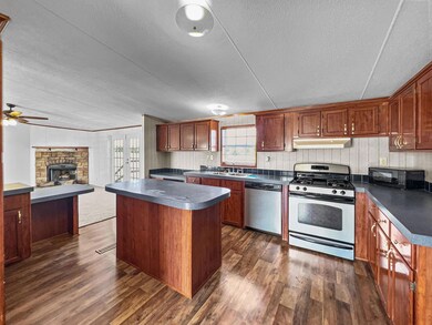 127 Private Road 4434, Rhome, TX 76078 - photo 6