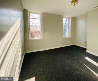 717 E 41st St, Baltimore, MD 21218 - photo 2