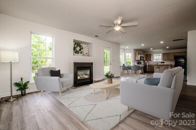 605 Castlefin Ct, Statesville, NC 28625 - photo 6