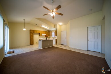 949 Establo St, Calexico, CA 92231 - photo 4