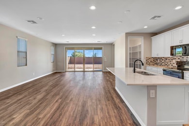 18871 S 209th Way - Living Area