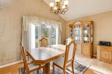 1407 Wilson Ave, Wheaton, IL 60189 - photo 4